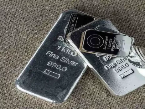 Silver_H4_Fundamental_and_Technical_Analysis_and_Price_Action_for04-14-2025-featured