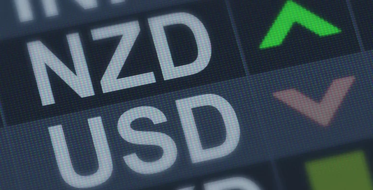 NZDUSD - H4_Technical_and_Fundamental_Analysis_For 2025