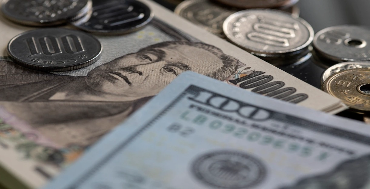 USDJPY-H4-Technical-and-Fundamental-Analysis-for-05.27.2026.featuredimage